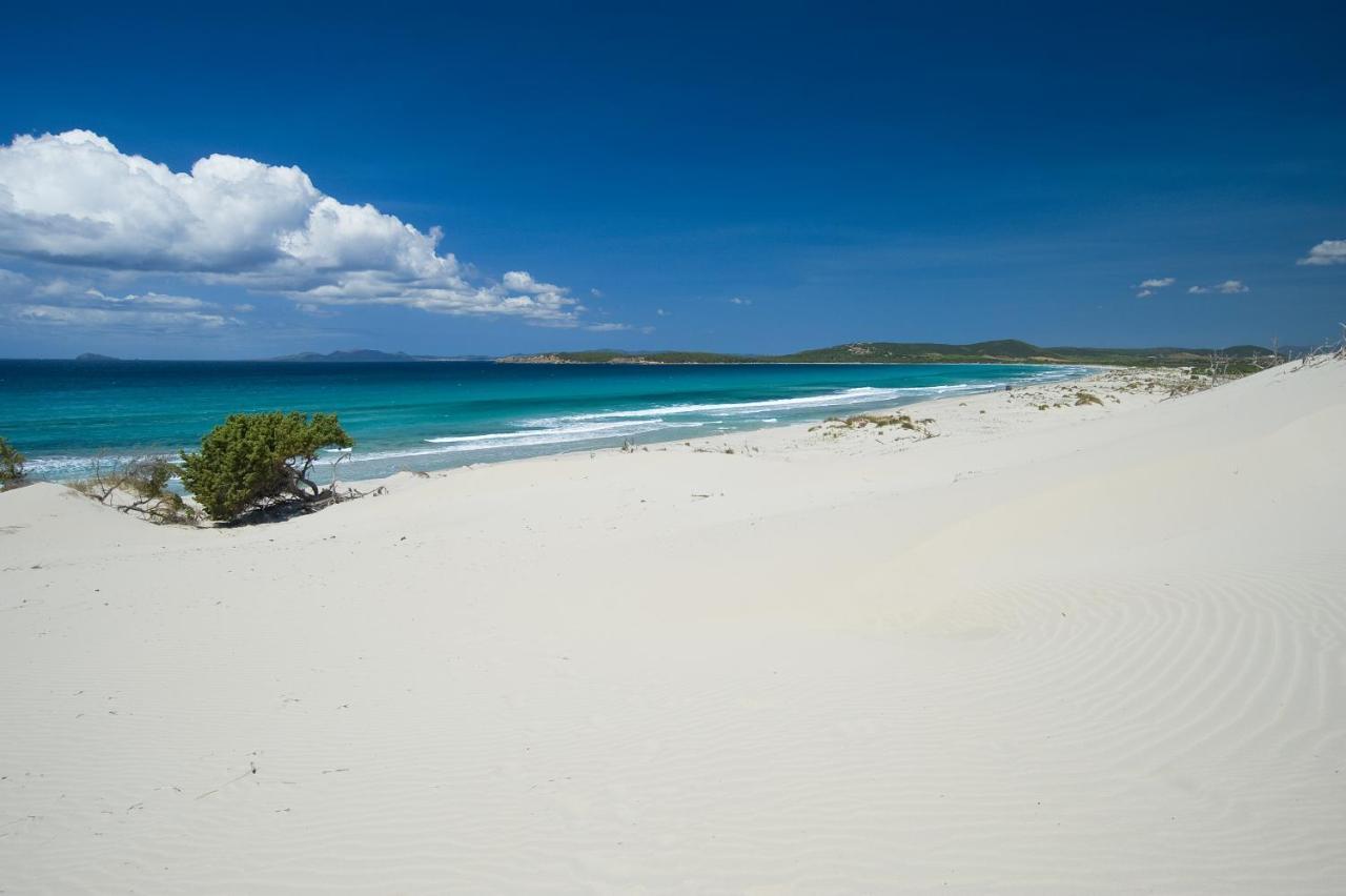 Villa Aquamarina Pavoncella Blu Porto Pino Luaran gambar